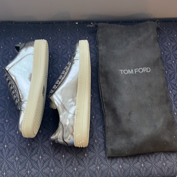 Size 37 Tom Ford Silver sneakers - Picture 2 of 2
